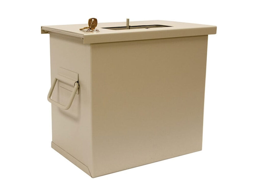Horizontal Drop CII Sharps Shield